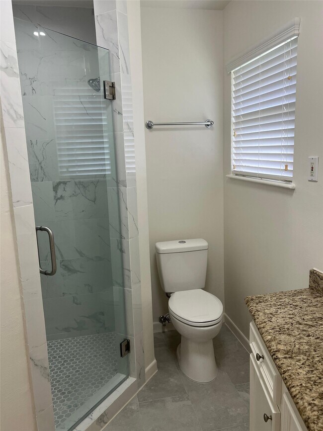Building Photo - 2911 Linkwood Dr