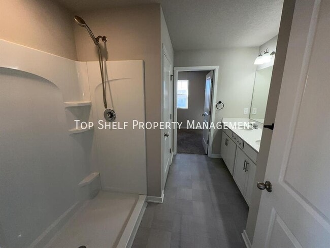 Building Photo - 1060 Spruce St