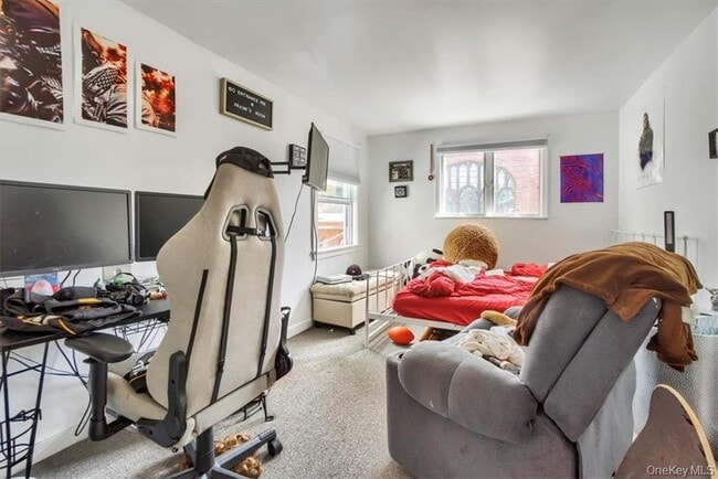 Building Photo - 78 Burd St