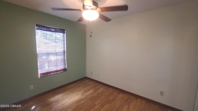 Building Photo - 840 Center Ave