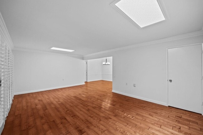 Building Photo - Laguna Woods 55+