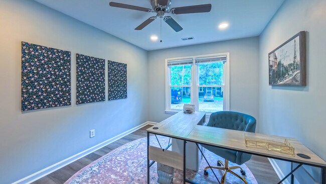 Building Photo - 107 Abbots Glen Ct