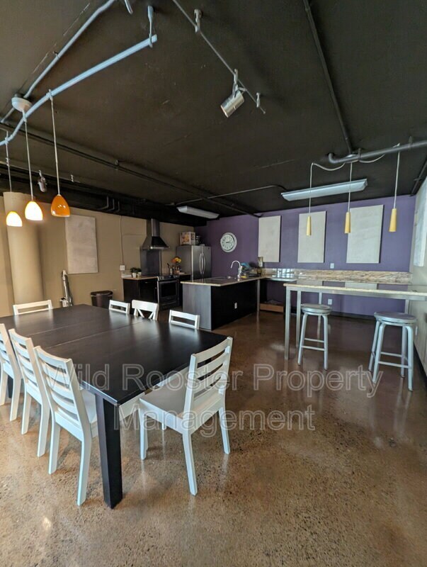 Building Photo - 1808 K St
