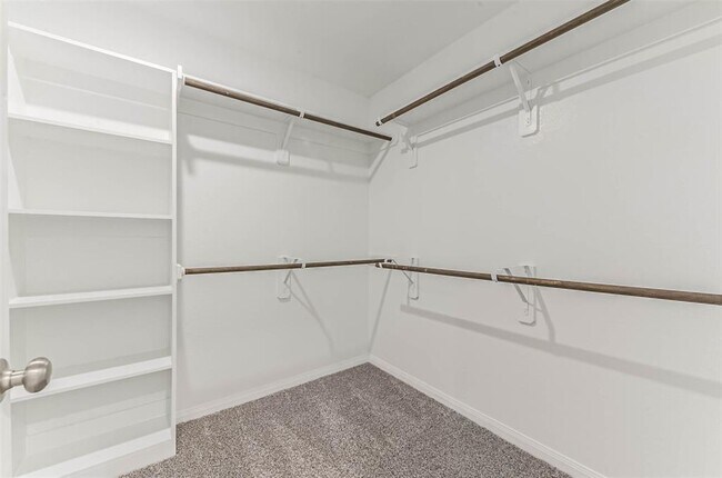 Building Photo - 17590 Rosette Grass Dr