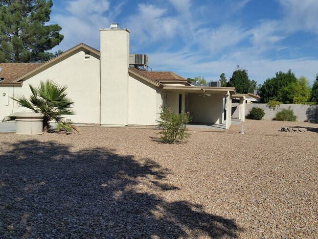 Building Photo - 4444 Dusty Trail St