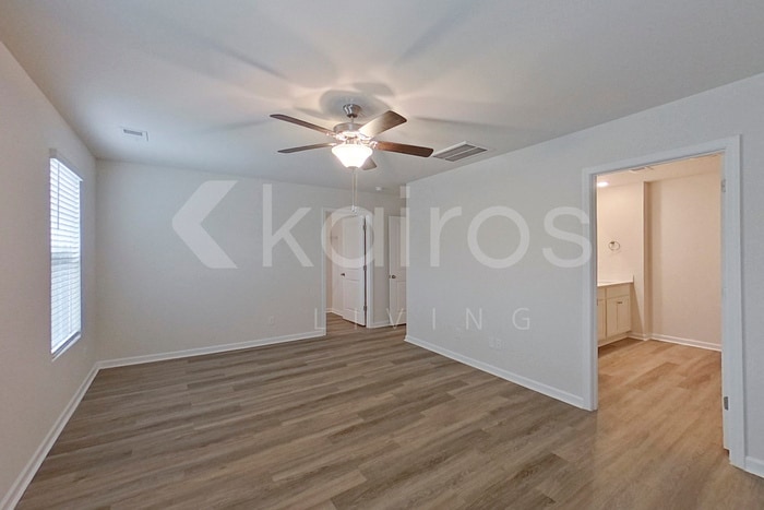 Building Photo - 107 Overstreet Way