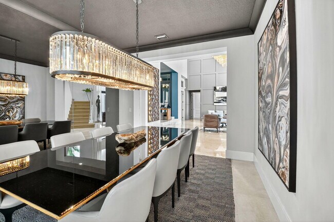 Building Photo - 16892 Strasbourg Ln