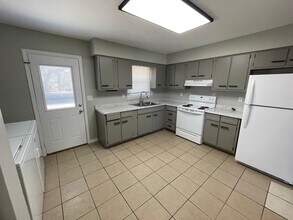 Building Photo - 3351-3353 Woodmar Ct.