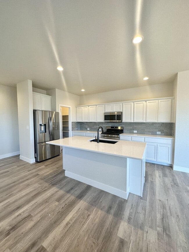 Building Photo - 4873 Crivelli Ct