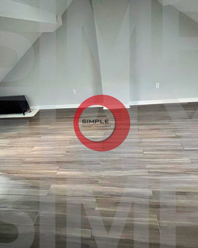 Building Photo - 625 Willow St