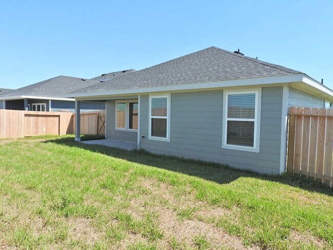 Building Photo - 2226 Laurel Bloom Ln