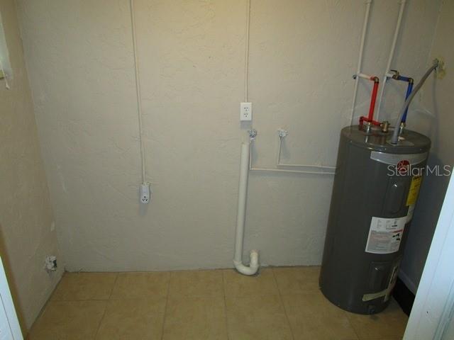 Building Photo - 1704 Ridgewood Ln