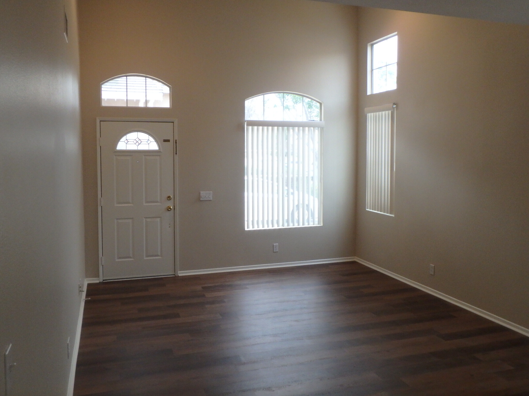 Building Photo - 1690 Fawn Chase Ln