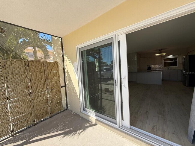 Building Photo - 175 55th Ave