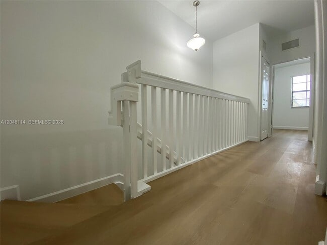 Building Photo - 3538 W 88th Terrace