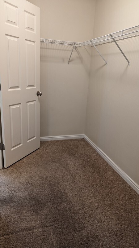 Building Photo - 3181 Alsace Way