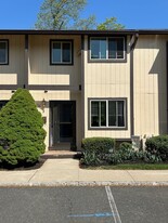 Building Photo - 116 Chelsea Way