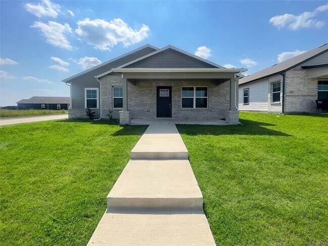 Primary Photo - 4602 Coachwhip Ln