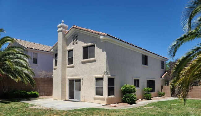 Building Photo - SUMMERLIN