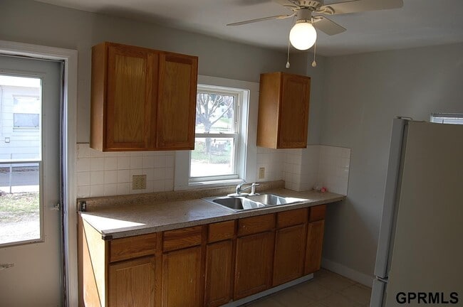 Building Photo - 3115 Jefferson St