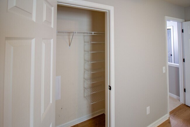 Building Photo - 4 bedroom home in Ballantyne