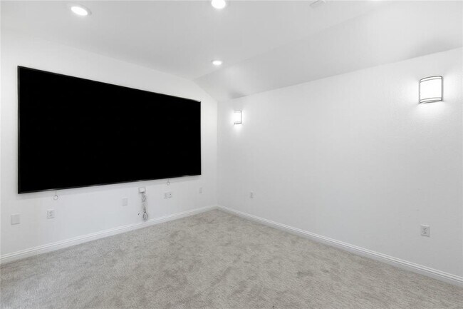 Building Photo - 7220 Poulain Dr