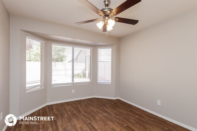 Building Photo - 4138 E San Remo Ave