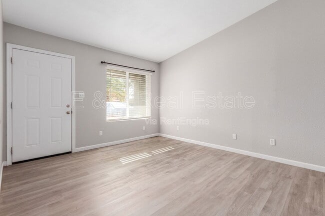 Building Photo - 4530 E Camino Cir