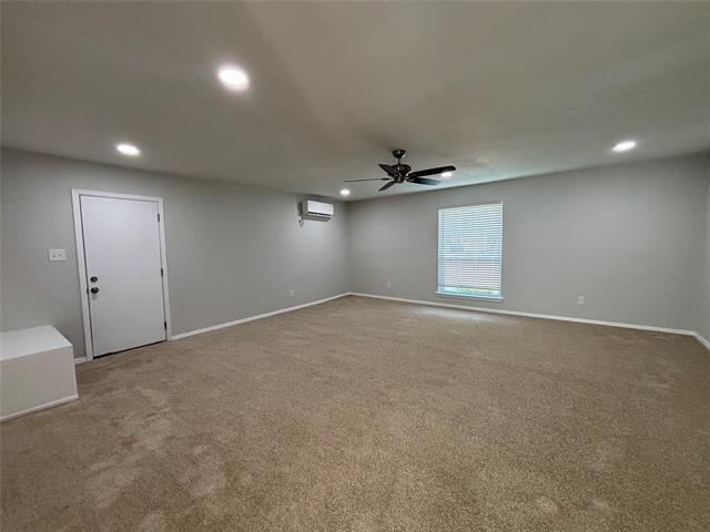 Building Photo - 6250 Shirley Dr