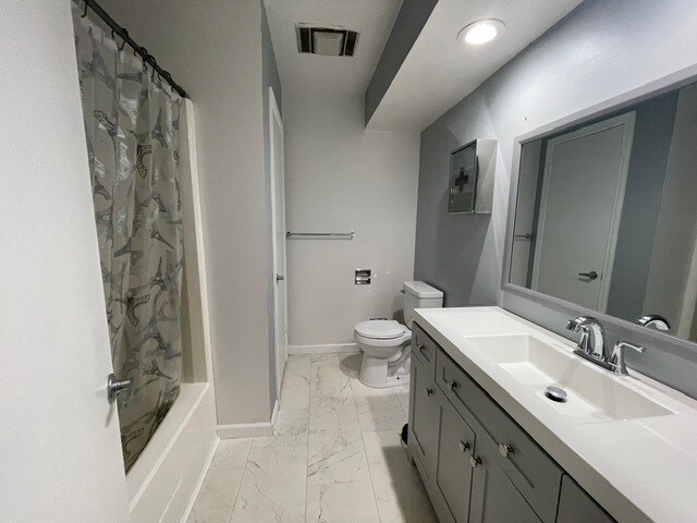 Building Photo - 10327 Loma Vista Dr