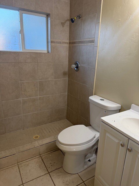 Building Photo - 1212 N Sherry Ave