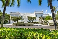 Building Photo - 1048 S Ocean Blvd