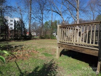 Building Photo - 2421 Pinckney Ave