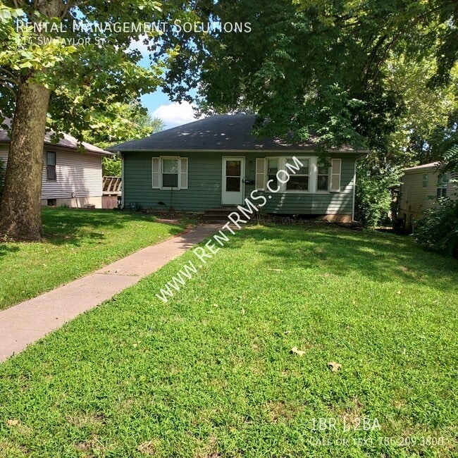 Primary Photo - 114 SW Taylor St