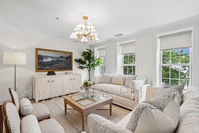 Building Photo - 728 S Shelmore Blvd