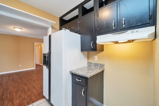 Building Photo - Spacious 4-Bedroom Home in Pleasant Grove – Don’t Miss Out!