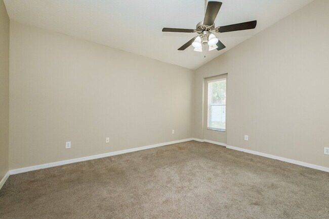 Building Photo - 13532 Fladgate Mark Dr