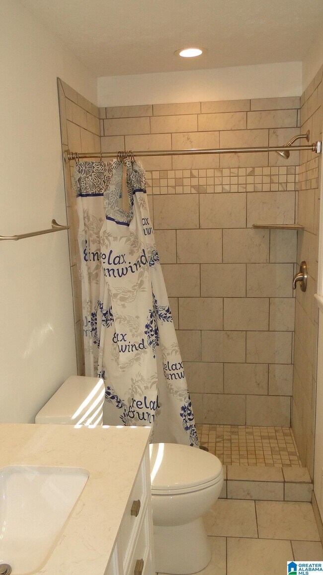 Building Photo - 33 Willie Emma Ln