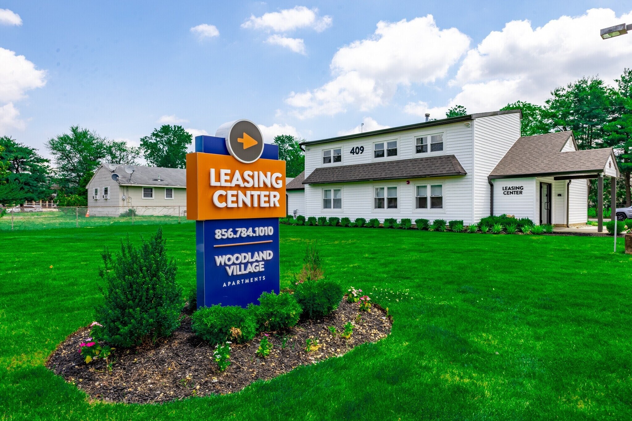 Building Photo - 401 E Gibbsboro Rd