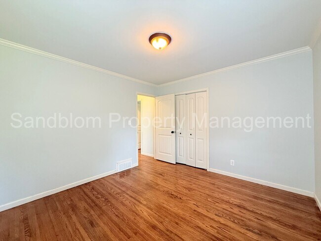 Building Photo - For Lease | Midtown Tulsa | Available Now!