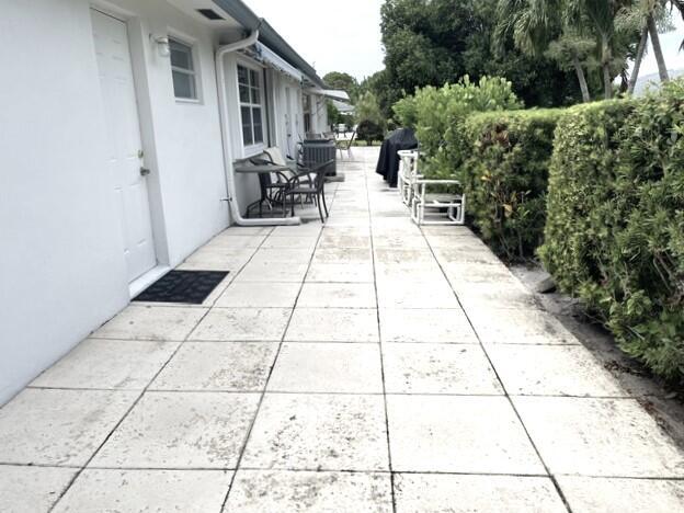 Building Photo - 1152 Circle Dr