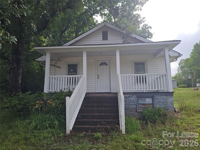 Building Photo - 1641 Berkley St SW
