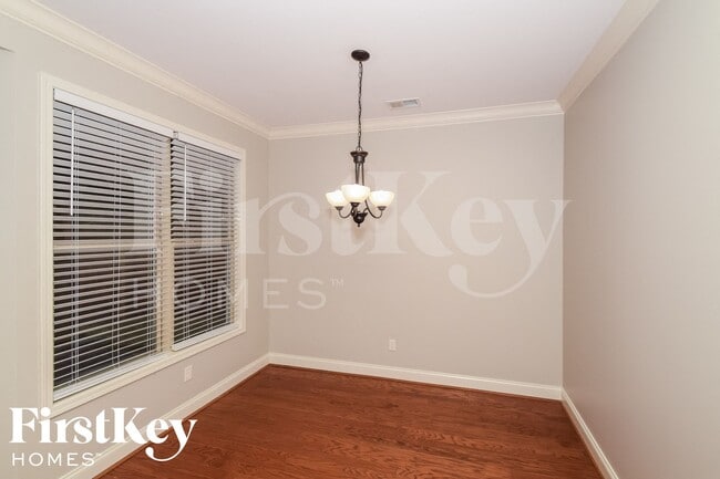 Building Photo - 152 Willow View Lane