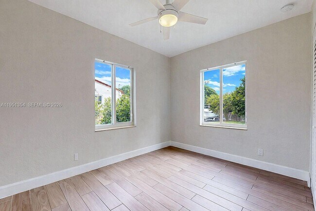 Building Photo - 3780 SW 1st St