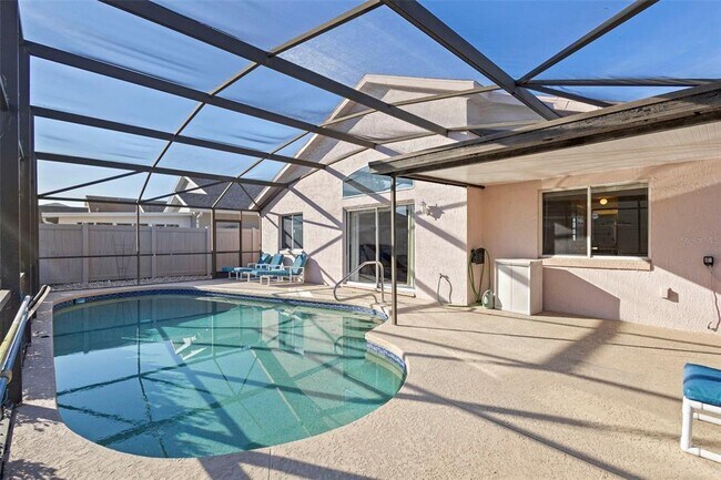 Building Photo - 1530 Larks Nest Ct