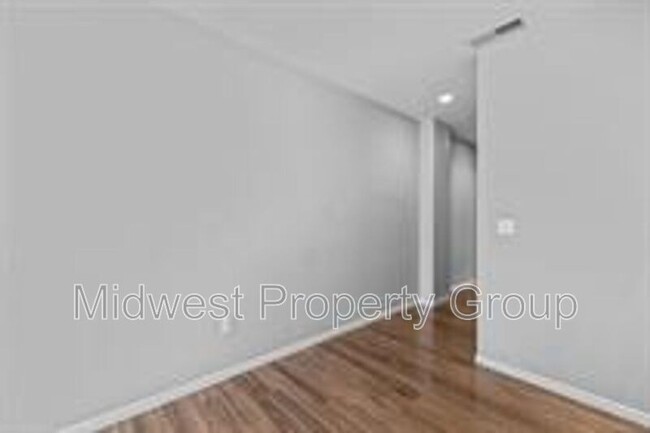 Building Photo - 4100 Lindell Blvd