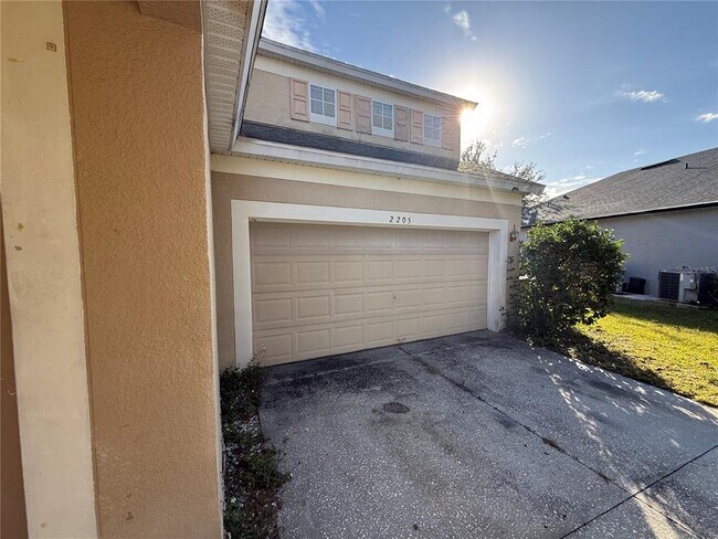 Building Photo - 2205 Granger Ave