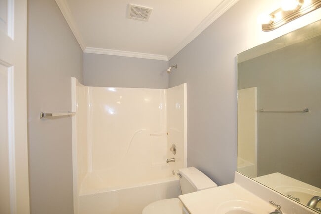 Building Photo - 7897 The Lakes Point