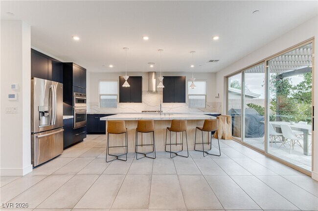 Building Photo - 214 Abbey Hill St