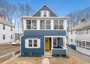 Building Photo - 212 Greene St